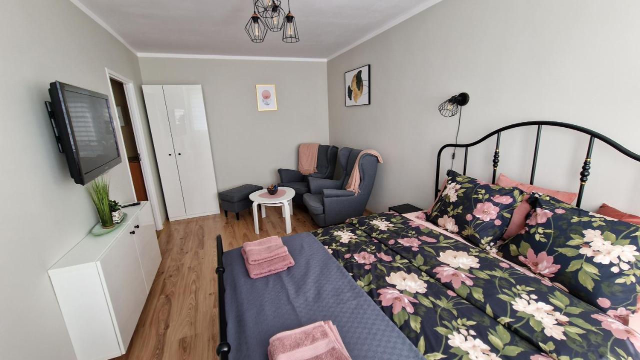 Apartament Spoko-Loko Apartment Stronie Slaskie Ngoại thất bức ảnh
